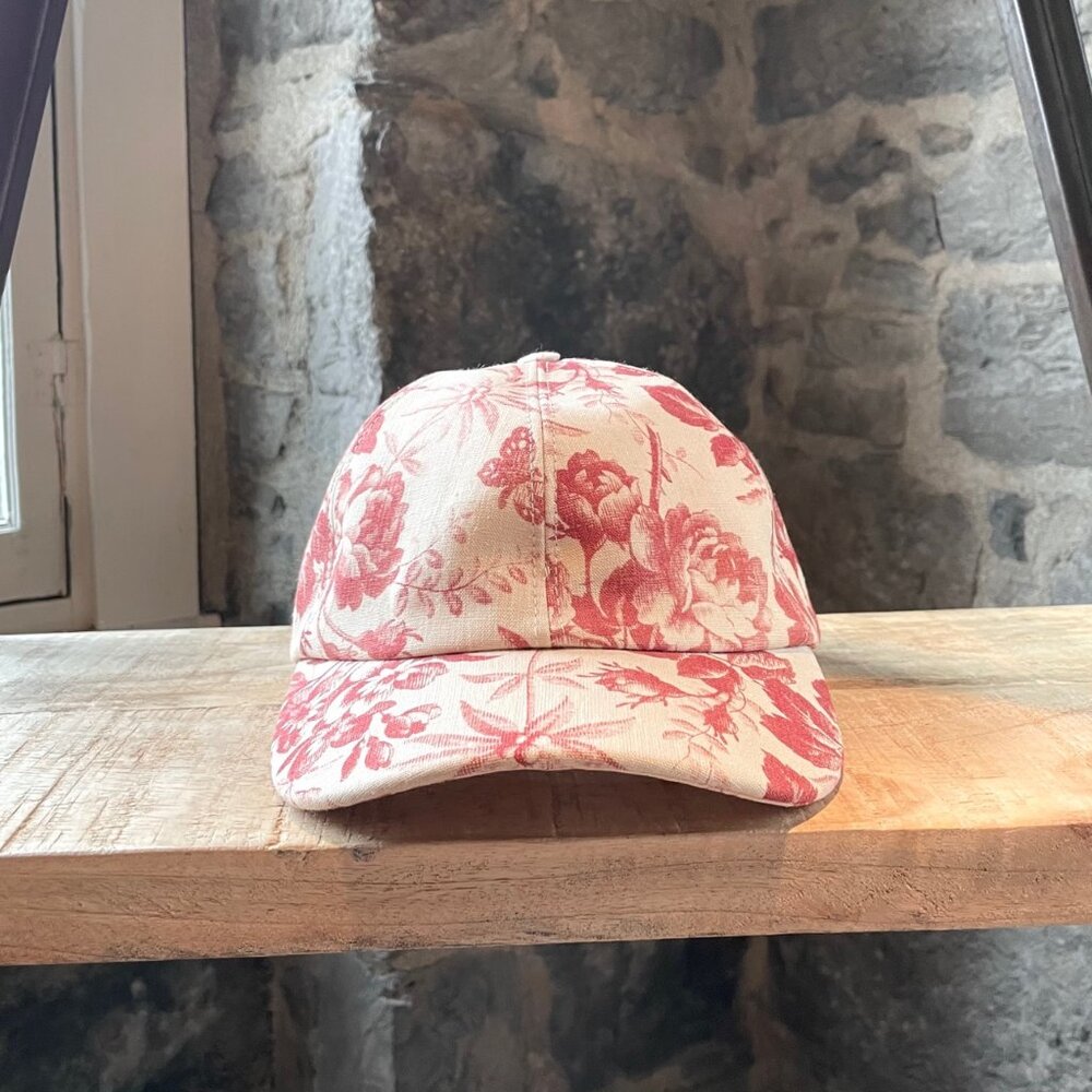 Gucci Ivory Herbarium Printed Cap